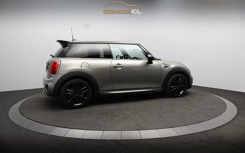 Mini John Cooper Works 1.5 Cooper John Cooper Works uit 2019, foto 9
