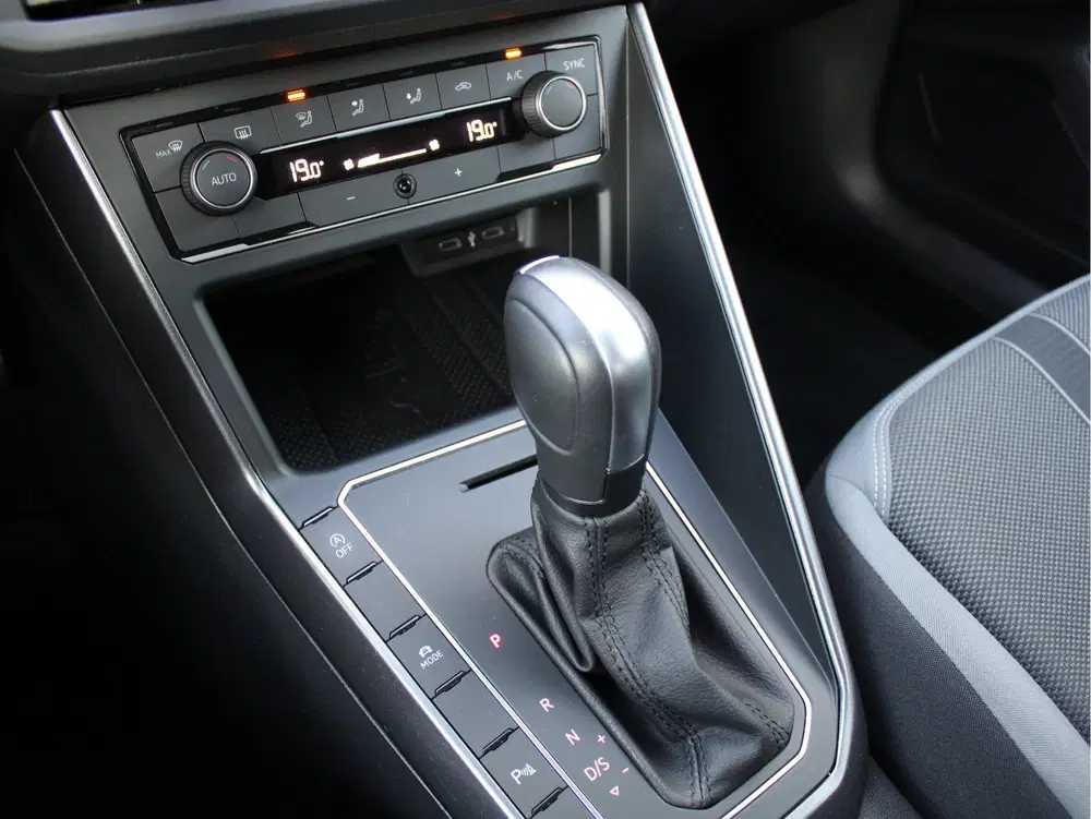 Volkswagen Polo 1.0 TSI Automaat Highline Business R uit 2021, foto 9