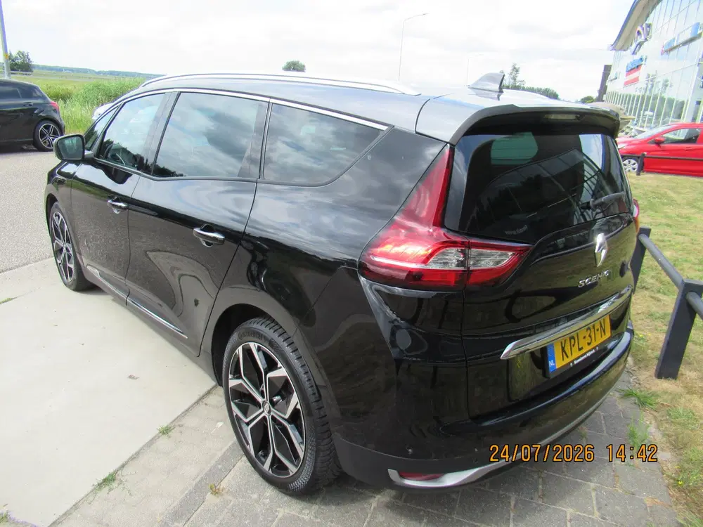 Renault Grand Scenic Grand Scénic 1.3 TCe 140pk Automaat uit 2022, foto 2
