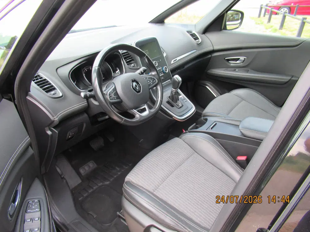 Renault Grand Scenic Grand Scénic 1.3 TCe 140pk Automaat uit 2022, foto 3