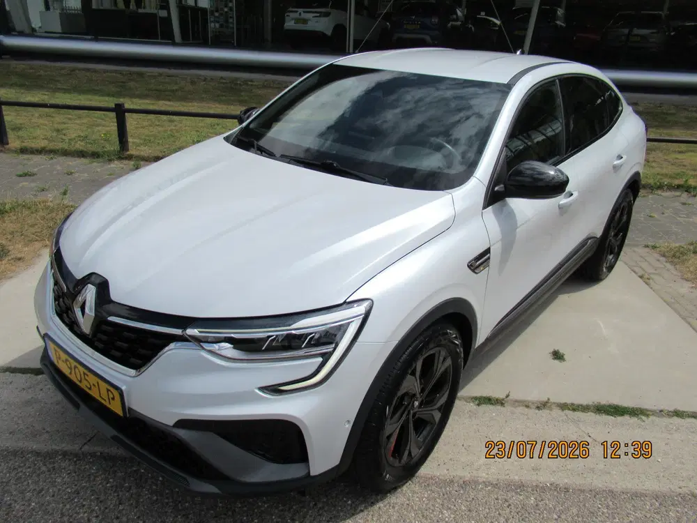 Renault Arkana 1.6 E-Tech Full Hybrid 145 R.S. Line uit 2022, foto 15