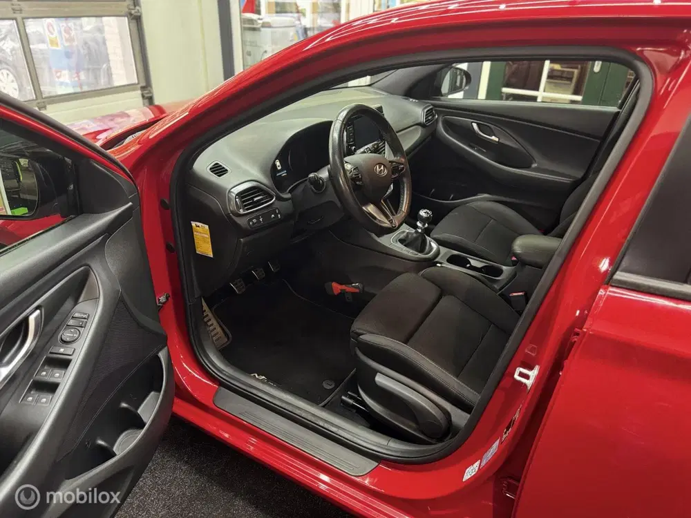 Hyundai i30 1.4 T-GDI N-Line fastback uit 2019, foto 10