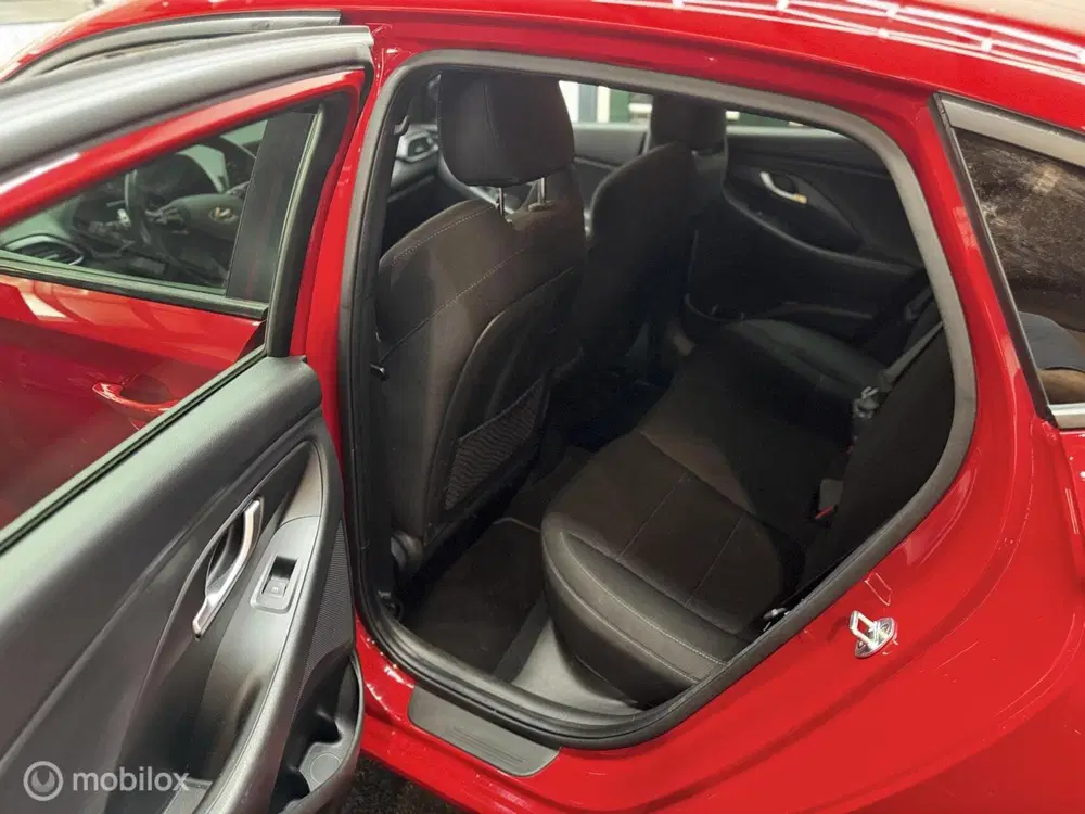 Hyundai i30 1.4 T-GDI N-Line fastback uit 2019, foto 11