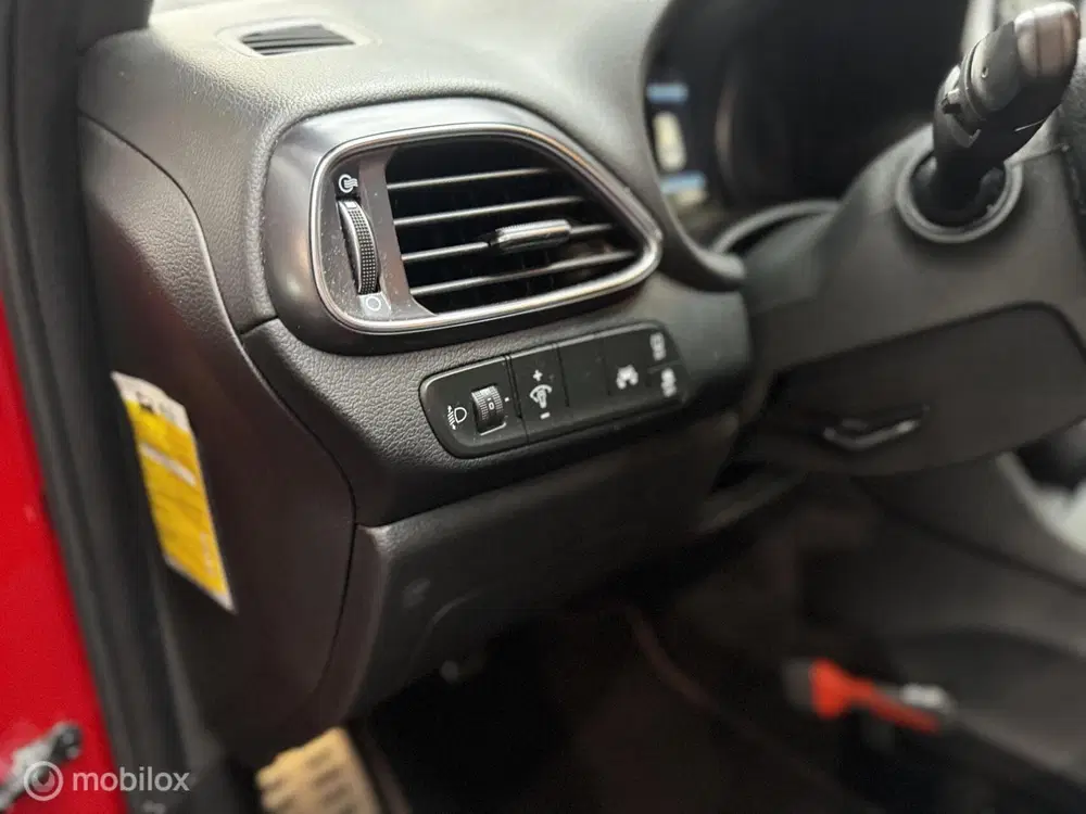Hyundai i30 1.4 T-GDI N-Line fastback uit 2019, foto 13