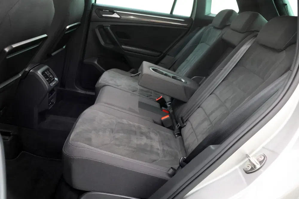 Volkswagen Tiguan 2.0 TSI 4Motion R LINE Highline Business P uit 2019, foto 11
