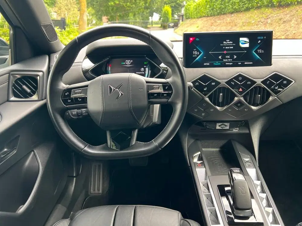 DS Automobiles DS 3 Crossback DS 3 Crossback E-Tense Rivoli 50 kWh uit 2021, foto 9