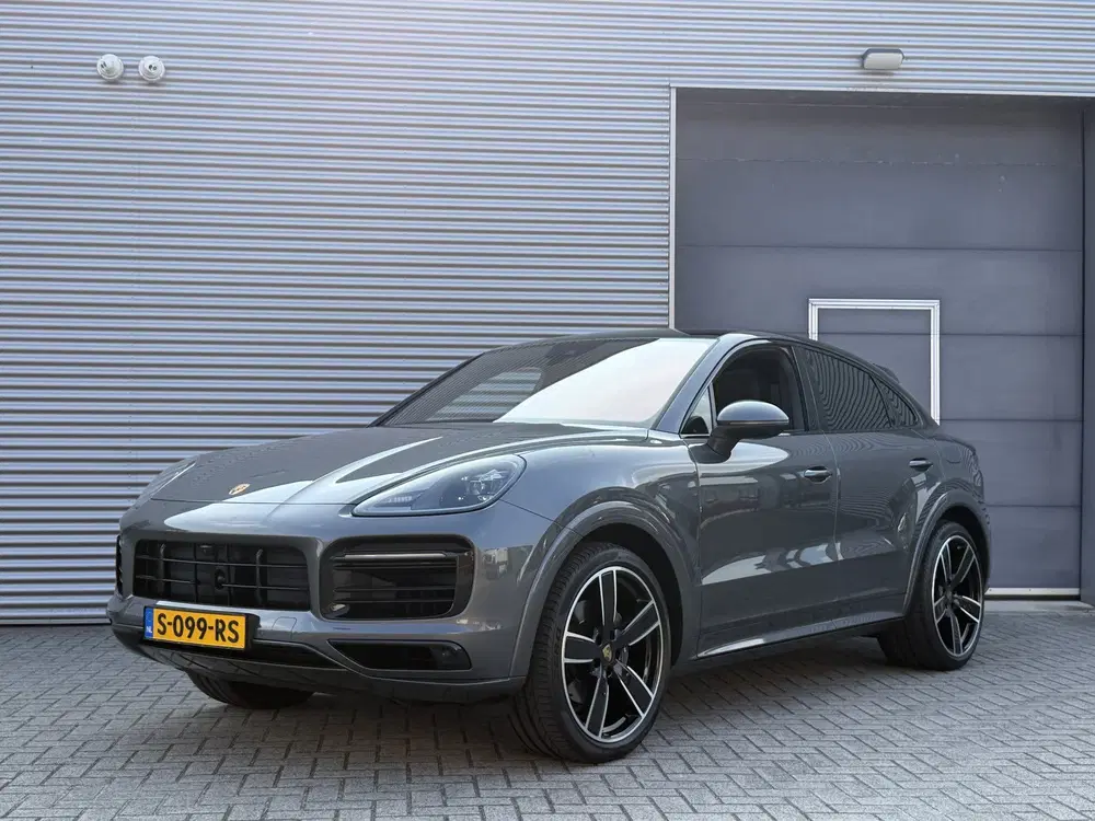 Porsche Cayenne Cayenne Coupé 3.0 E-Hybrid I PHEV I Sport uit 2022