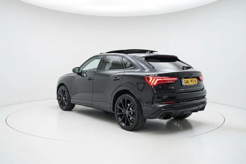 Audi RS Q3 TFSI RS QUATTRO uit 2021, foto 8