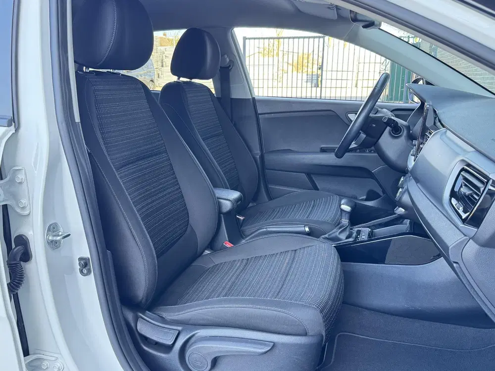 Kia Stonic 1.0 T-GDI MHEV DYNAMICPLUSLINE I AUTOMAAT uit 2021, foto 10