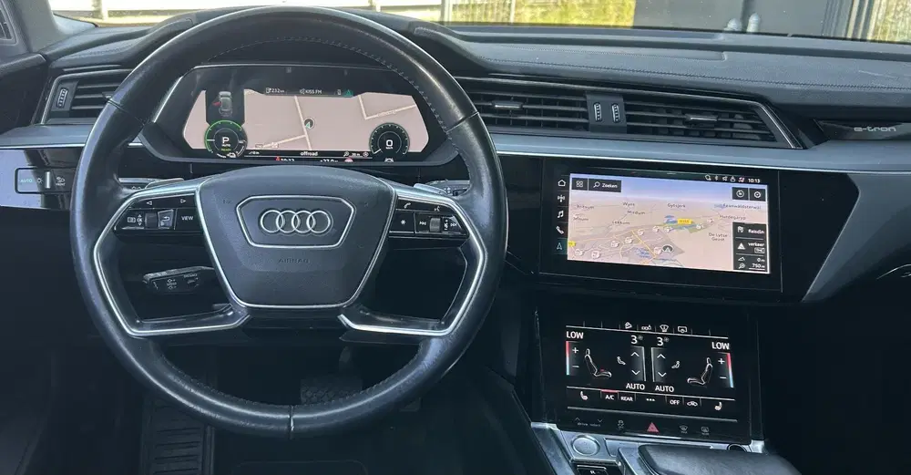 Audi e-tron e-tron 55 quattro 95 kWh 408PK uit 2019, foto 15