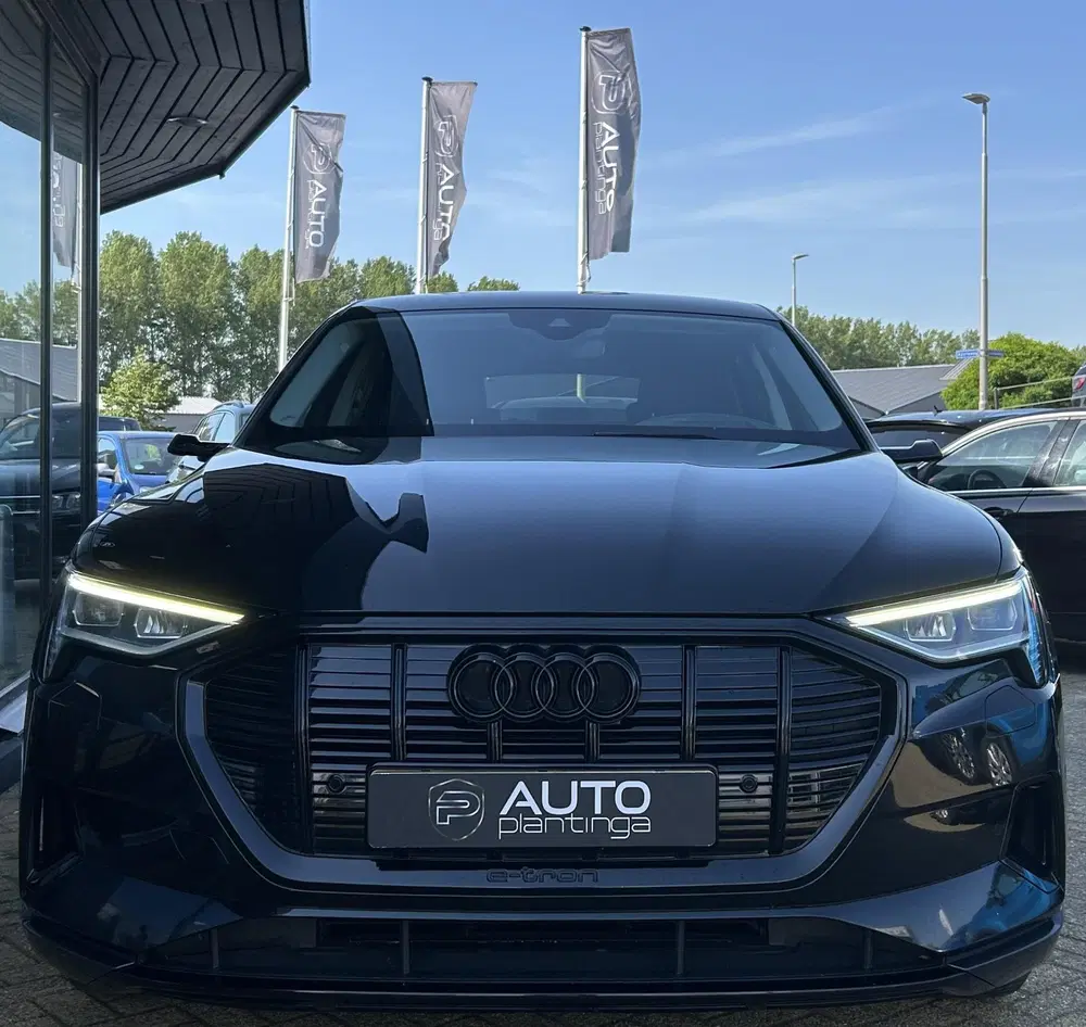 Audi e-tron e-tron 55 quattro 95 kWh 408PK uit 2019, foto 4