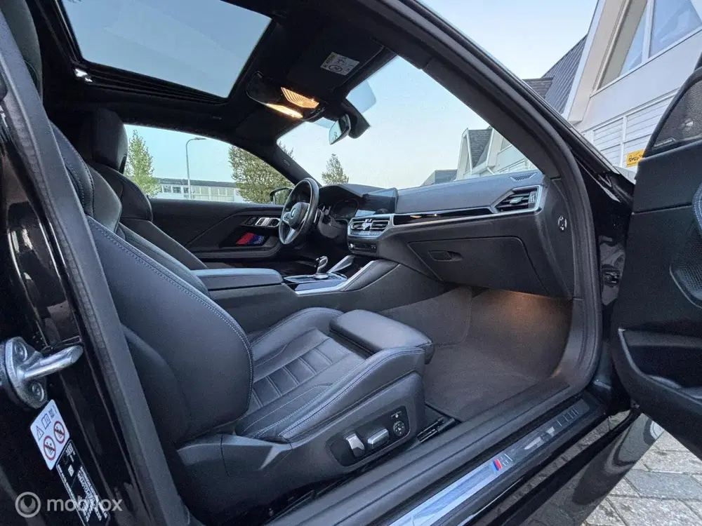 BMW 2-serie 2-serie Coupé M240i xDrive High Executive uit 2022, foto 14