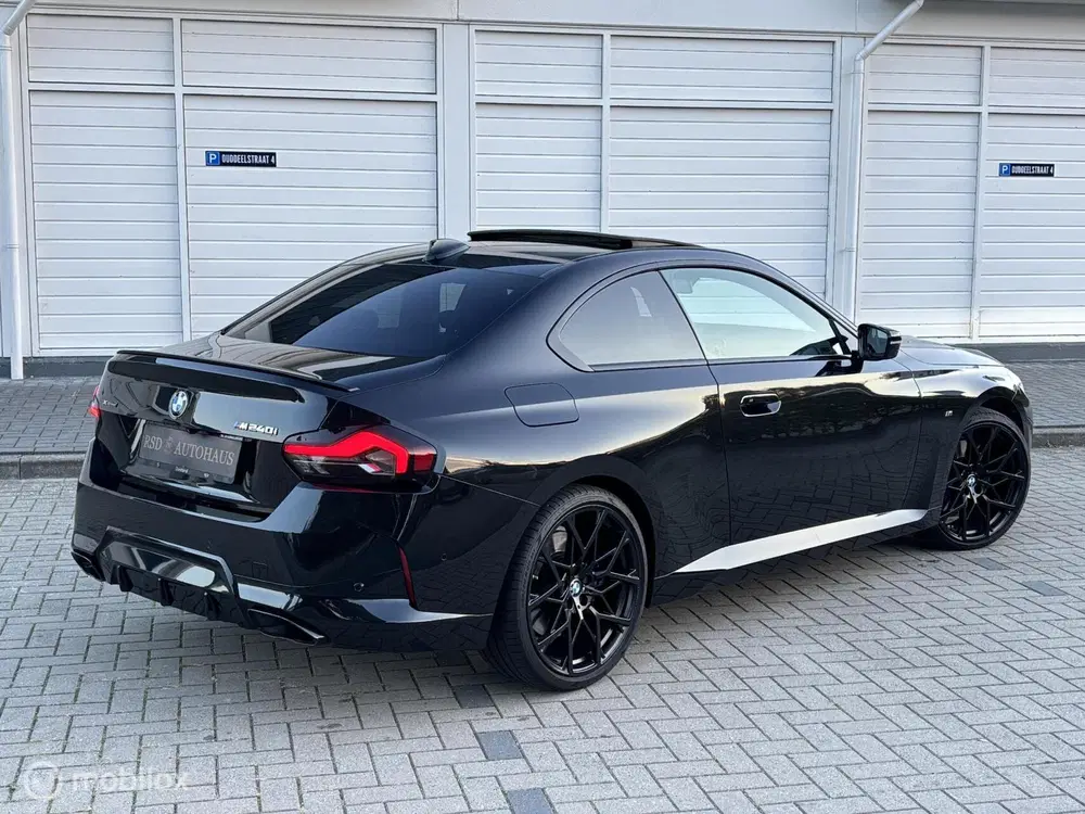 BMW 2-serie 2-serie Coupé M240i xDrive High Executive uit 2022, foto 6