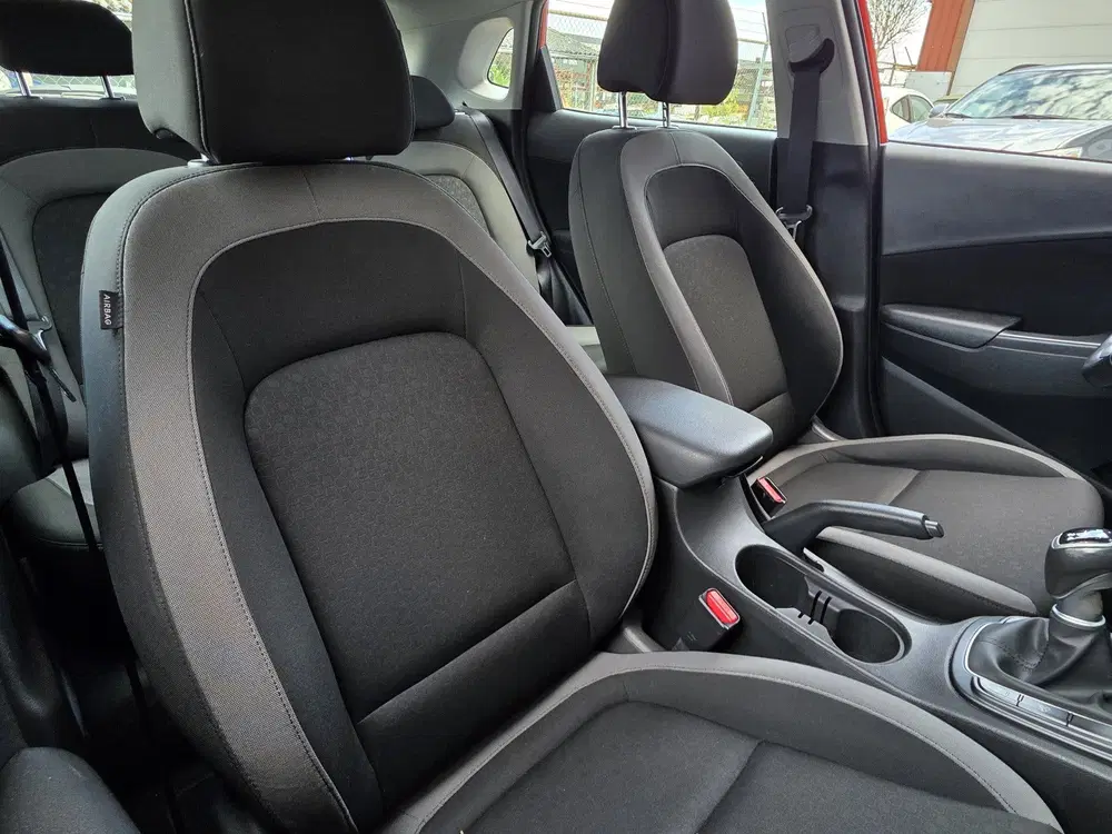 Hyundai KONA 1.0 T-GDI Comfort uit 2020, foto 14