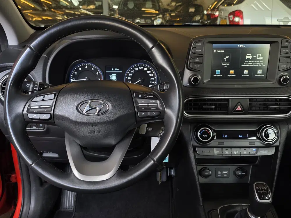 Hyundai KONA 1.0 T-GDI Comfort uit 2020, foto 2