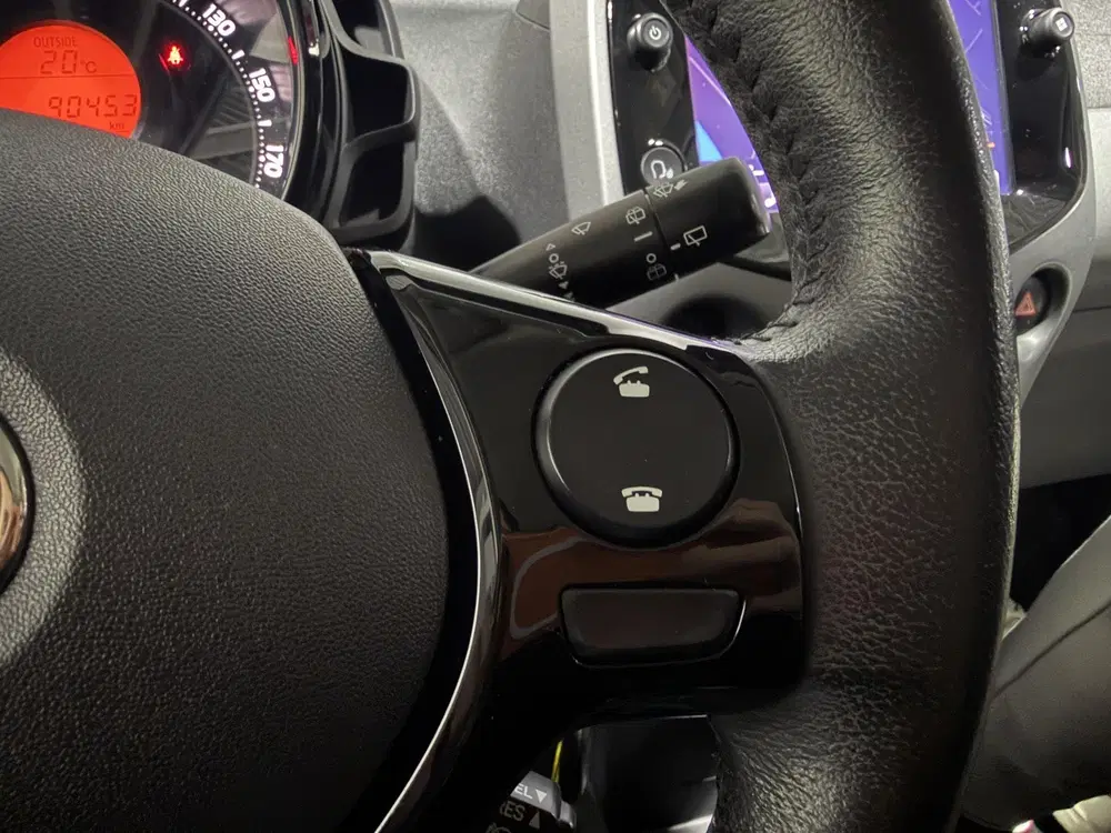 Toyota Aygo 1.0 VVT-i x-play limited Navigatie af fabr uit 2019, foto 12