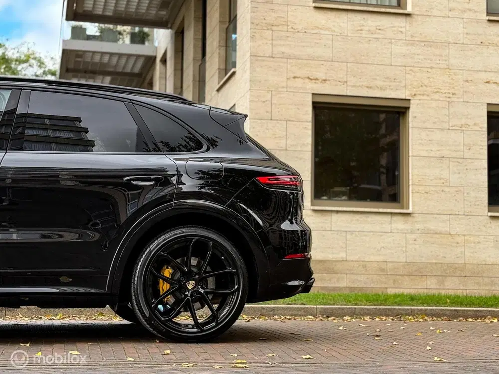 Porsche Cayenne 3.0 E-Hybrid SPORT-DESIGN uit 2019, foto 5
