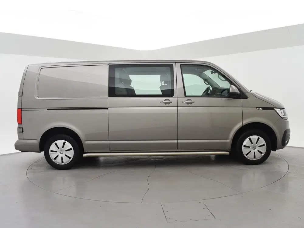 Volkswagen Transporter T6.1 2.0 TDI 150 PK L2H1 DUBBEL CABIN uit 2021, foto 13