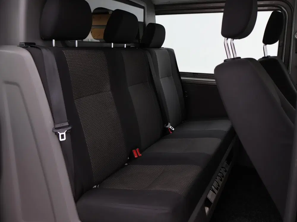 Volkswagen Transporter T6.1 2.0 TDI 150 PK L2H1 DUBBEL CABIN uit 2021, foto 4