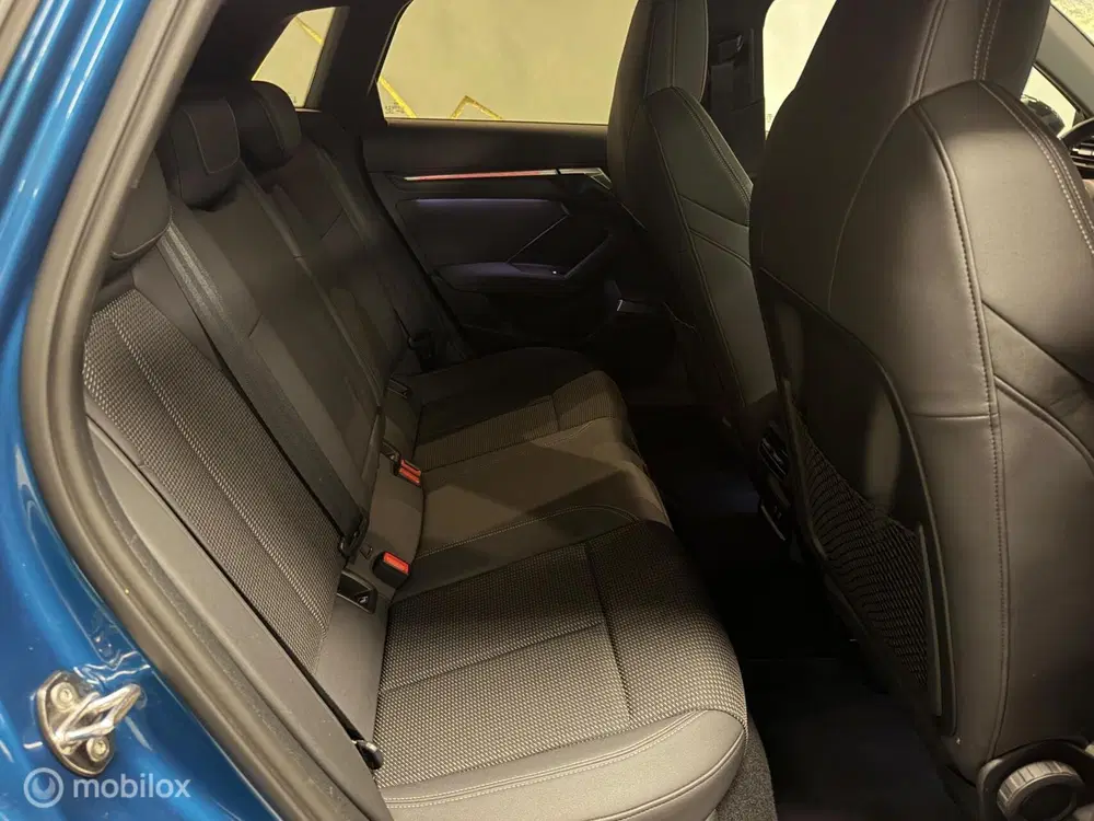 Audi A3 35 TFSI S-line Panorama uit 2020, foto 4