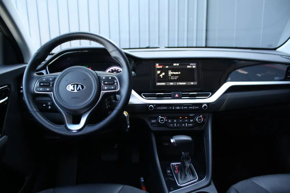 Kia Niro 1.6 GDi Hybrid DynamicLine uit 2019, foto 3