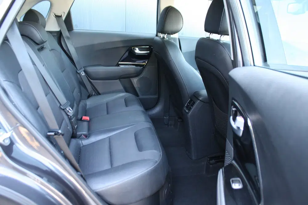 Kia Niro 1.6 GDi Hybrid DynamicLine uit 2019, foto 5