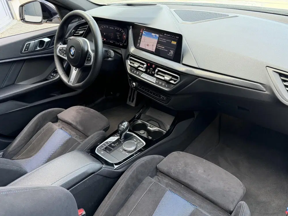 BMW 1-serie M135i xDrive uit 2020, foto 13