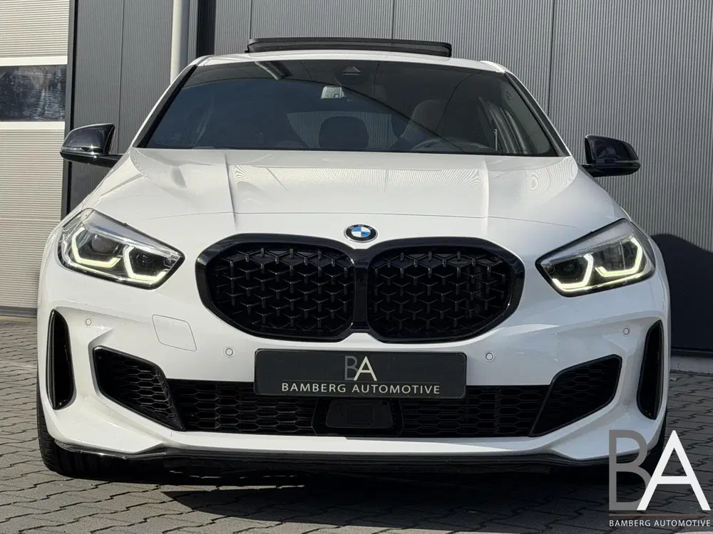 BMW 1-serie M135i xDrive uit 2020, foto 3