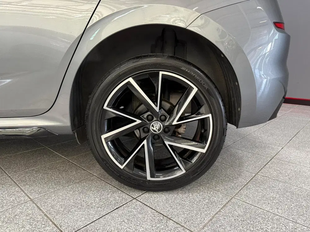 Skoda Kamiq 1.5 TSI ACT Monte Carlo edition (bj 2022) uit 2022, foto 8
