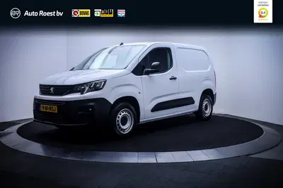 Peugeot Partner 1.2T 110Pk S&S 1e Eig. CARPLAY uit 2023