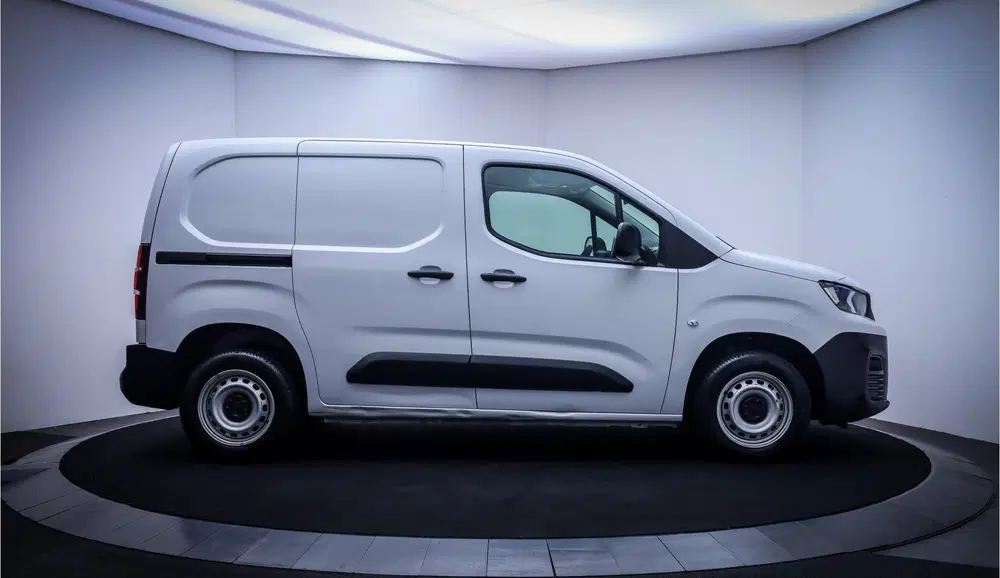 Peugeot Partner 1.2T 110Pk S&S 1e Eig. CARPLAY uit 2023, foto 4