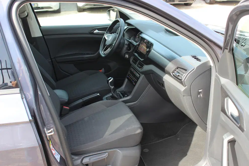 Volkswagen T-Cross 1.0 TSI Life uit 2023, foto 5
