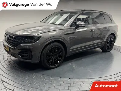 Volkswagen Touareg 3.0 TSi DSG R-Line 4Motion Navigatie-Pano uit 2019