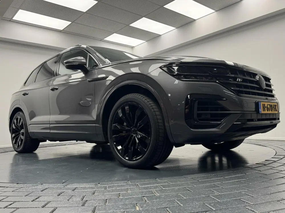 Volkswagen Touareg 3.0 TSi DSG R-Line 4Motion Navigatie-Pano uit 2019, foto 10