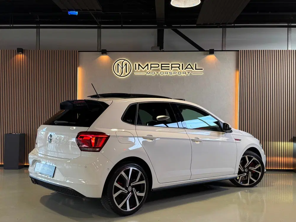 Volkswagen Polo 2.0 TSI GTI uit 2019, foto 2