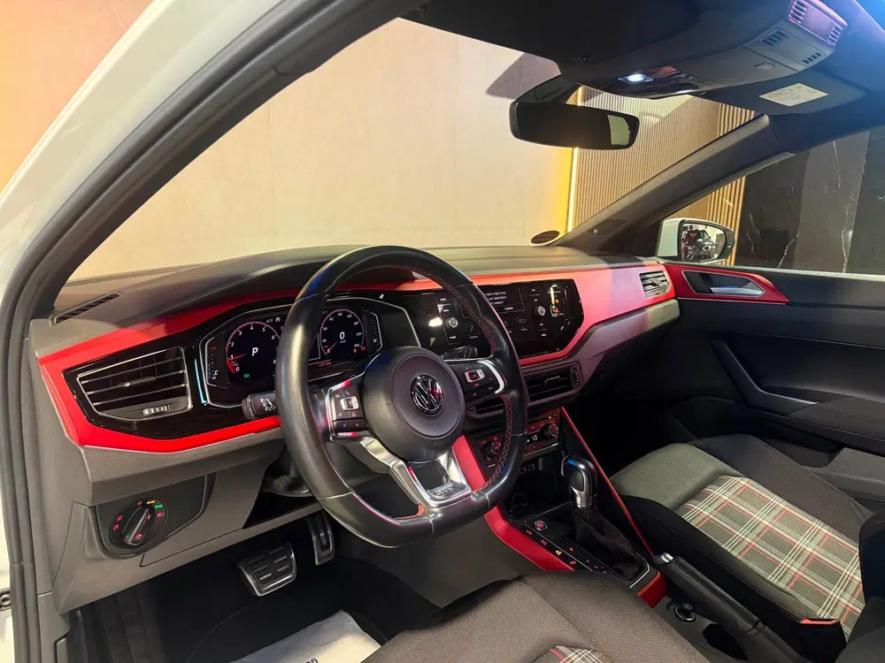 Volkswagen Polo 2.0 TSI GTI uit 2019, foto 3