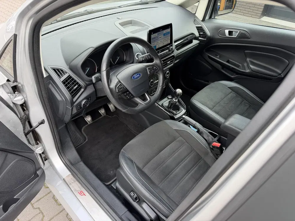 Ford EcoSport 1.0 140PK ST-Line 18 inch uit 2019, foto 4