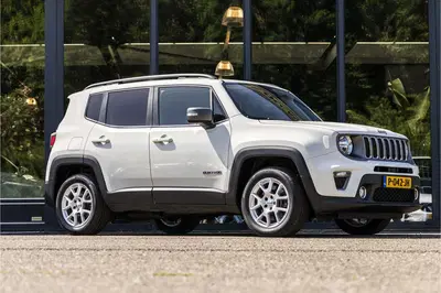 Jeep Renegade 4xe 240 Plug-in Hybrid Electric Limited Le uit 2021