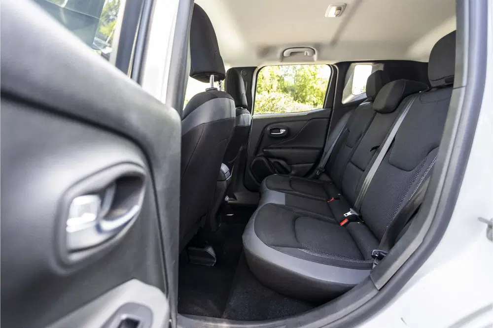 Jeep Renegade 4xe 240 Plug-in Hybrid Electric Limited Le uit 2021, foto 15
