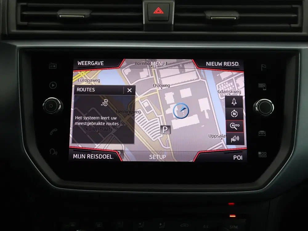 SEAT Arona 1.0 TSI Style Business Intense uit 2019, foto 13