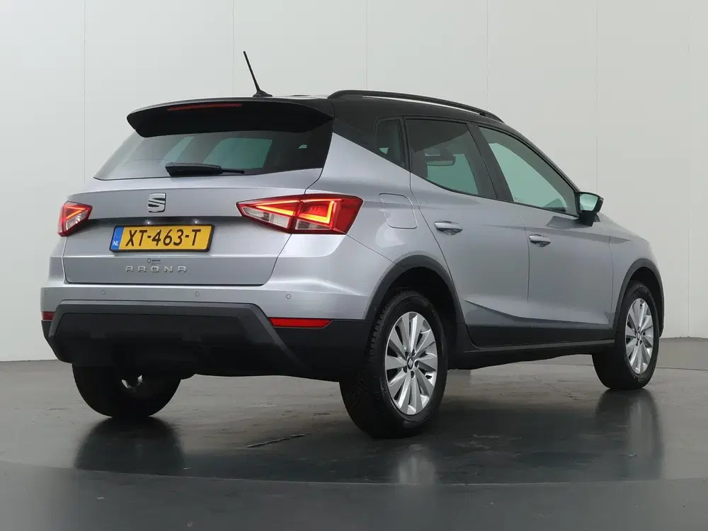 SEAT Arona 1.0 TSI Style Business Intense uit 2019, foto 2