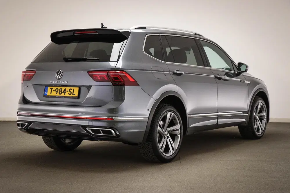 Volkswagen Tiguan Allspace 1.5 TSI R-Line 7p. uit 2023, foto 2
