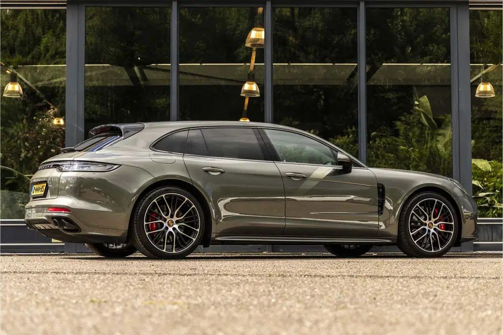 Porsche Panamera Sport Turismo 2.9 4 E-Hybrid Platinum Edit uit 2023, foto 5