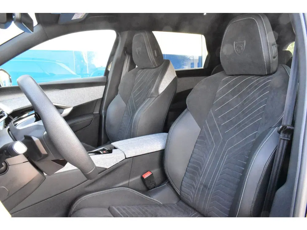 Peugeot 5008 Hybrid 145 DCS-6 GT 7prs Automaat uit 2025, foto 2