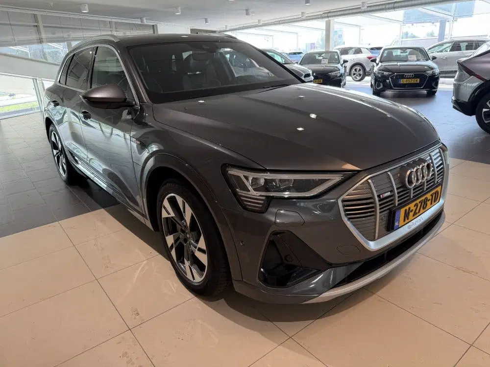 Audi e-tron 55 quattro S edition 95 kWh (bj 2021 uit 2021, foto 2