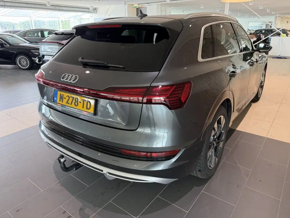 Audi e-tron 55 quattro S edition 95 kWh (bj 2021 uit 2021, foto 5
