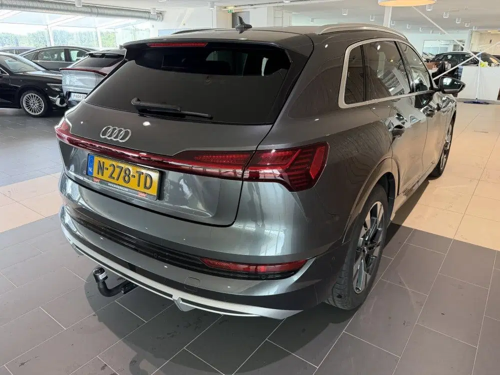 Audi e-tron 55 quattro S edition 95 kWh (bj 2021 uit 2021, foto 6