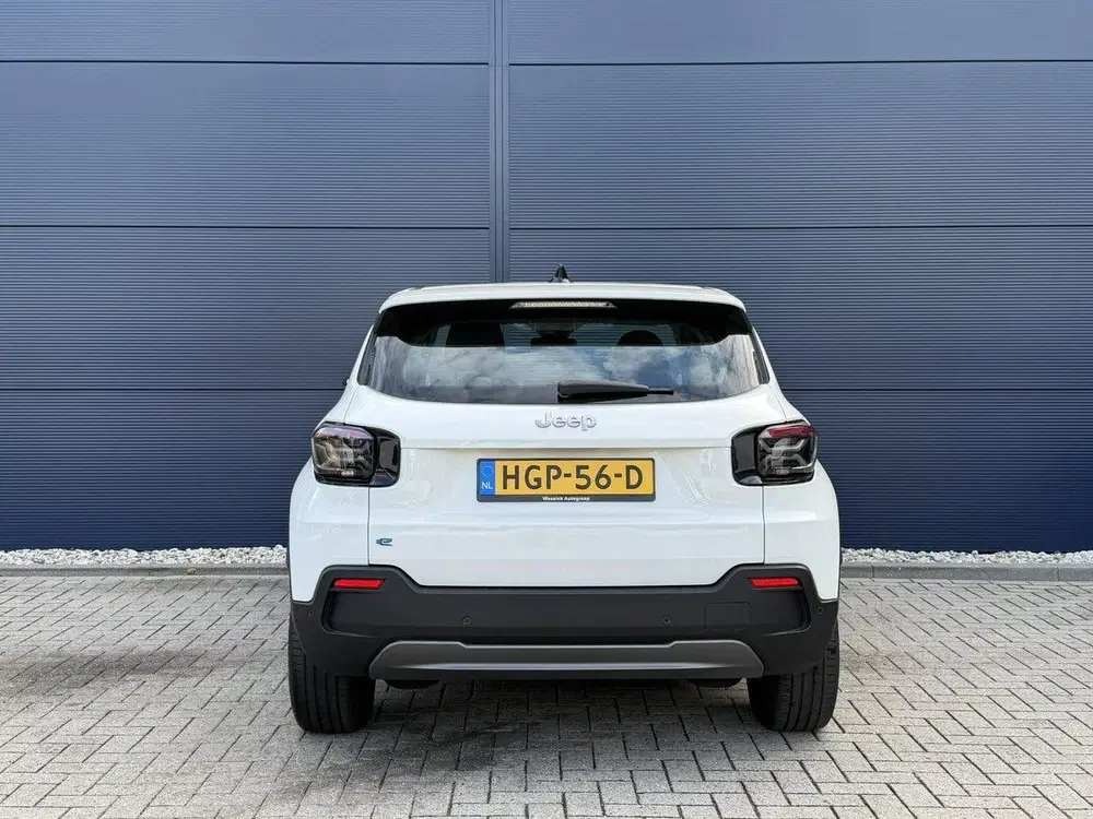 Jeep Avenger Longitude 54 kWh SOH 97 uit 2025, foto 5