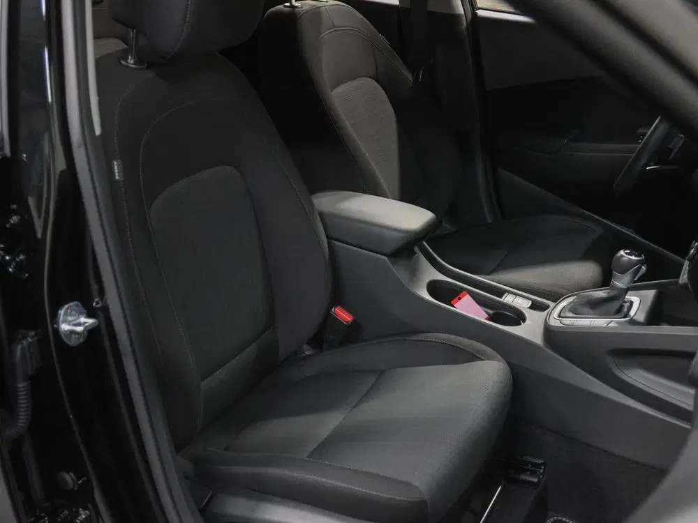 Hyundai KONA 1.6 GDI HEV Fashion uit 2022, foto 9