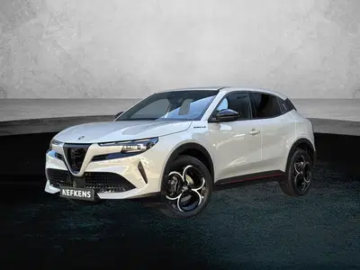 Alfa Romeo Junior 145pk Hybrid Ibrida Speciale Automaat uit 2025